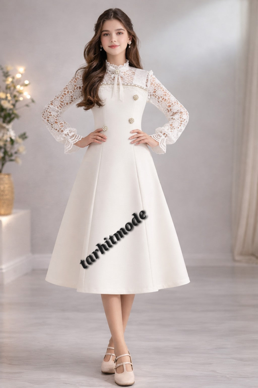 trēs élegante robe channel avec cape en fourrure